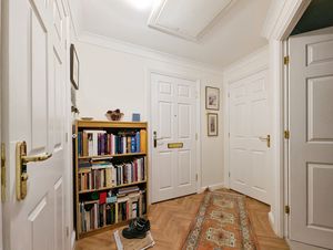 Photo 7- click for photo gallery